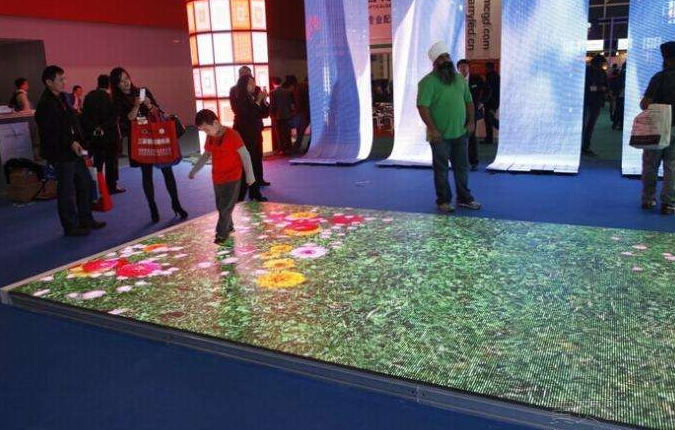 LED interactive floor tile screen
