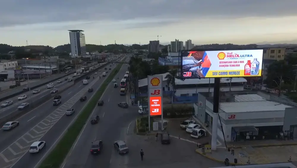 Papan reklame LED luar ruangan Brazil P5