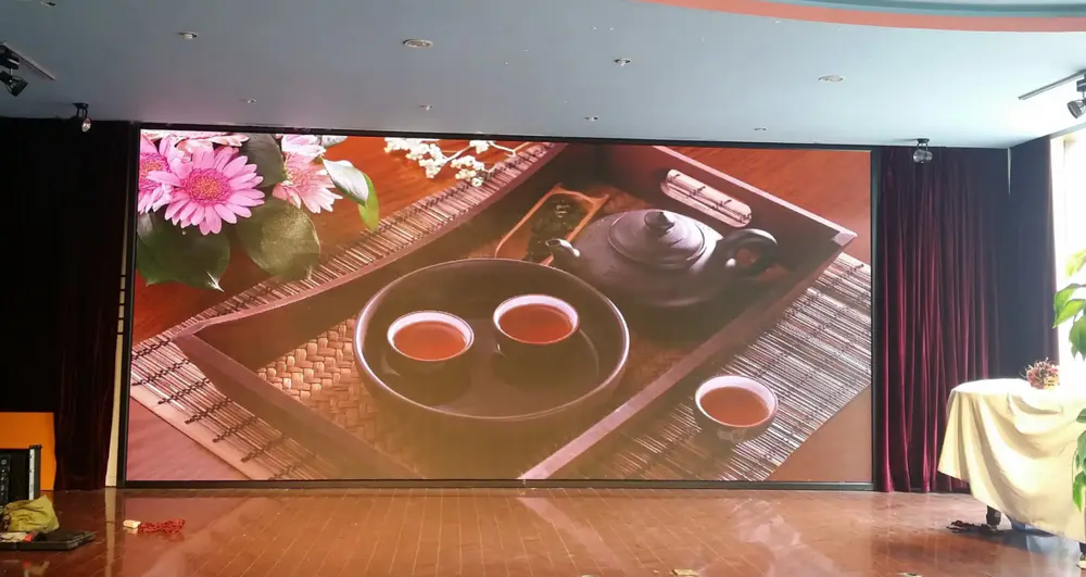 When the LED display screen is flooded, you should deal with it!