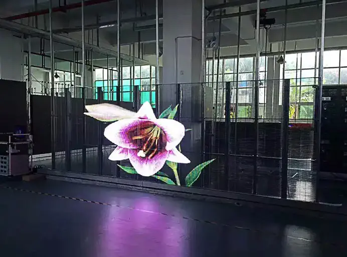 Extraordinary effect of transparent LED display!